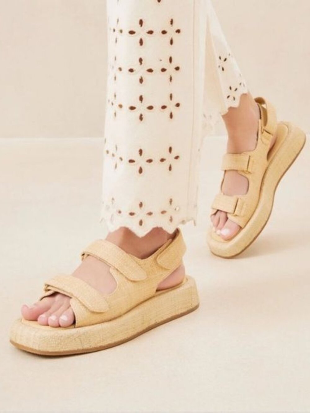 Loeffler Randall Blaise Two Band Platform Sandals Size 9 Natural Raffia NEW $295